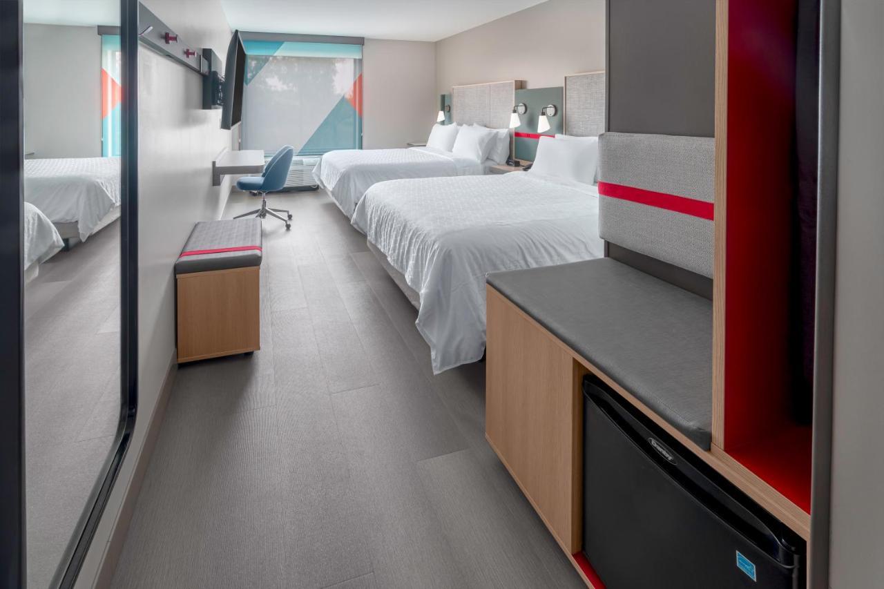 Avid Hotels Milwaukee West - Waukesha By Ihg Pewaukee Εξωτερικό φωτογραφία