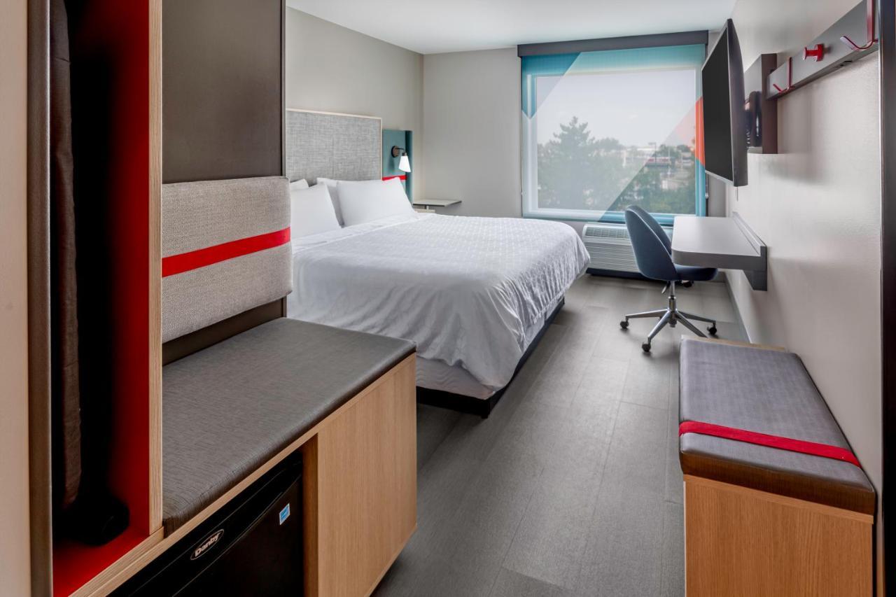 Avid Hotels Milwaukee West - Waukesha By Ihg Pewaukee Εξωτερικό φωτογραφία